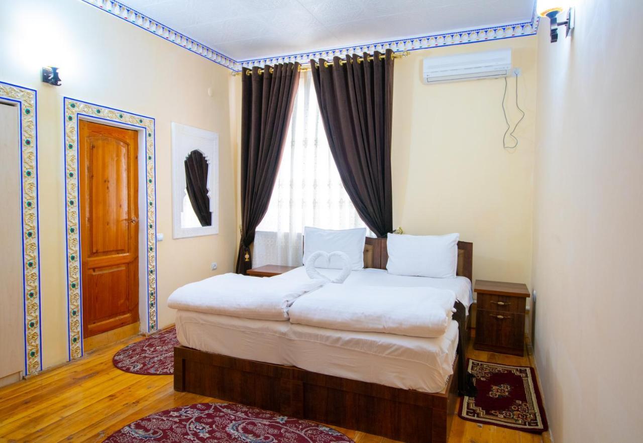 Bukhara Zaringiz Hotel Екстериор снимка