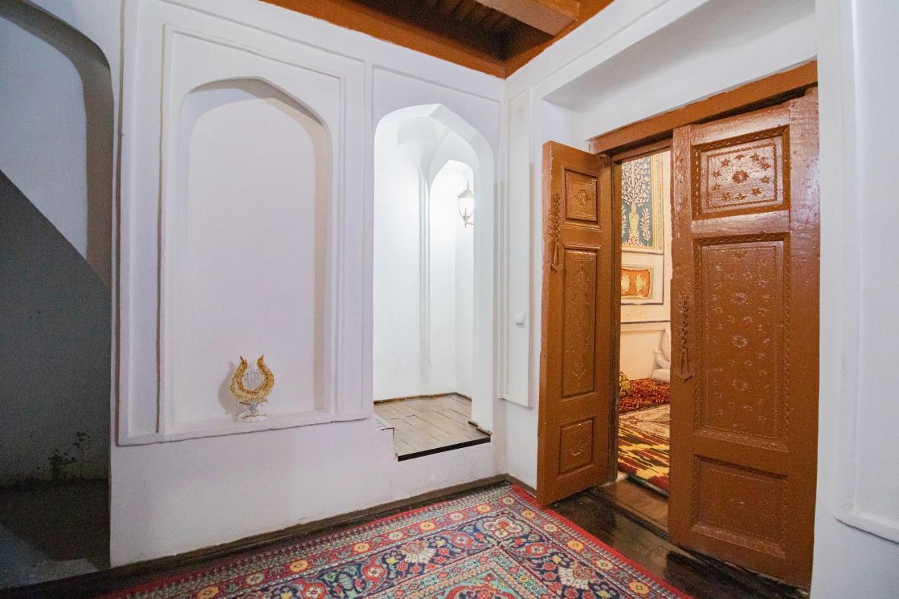 Bukhara Zaringiz Hotel Екстериор снимка
