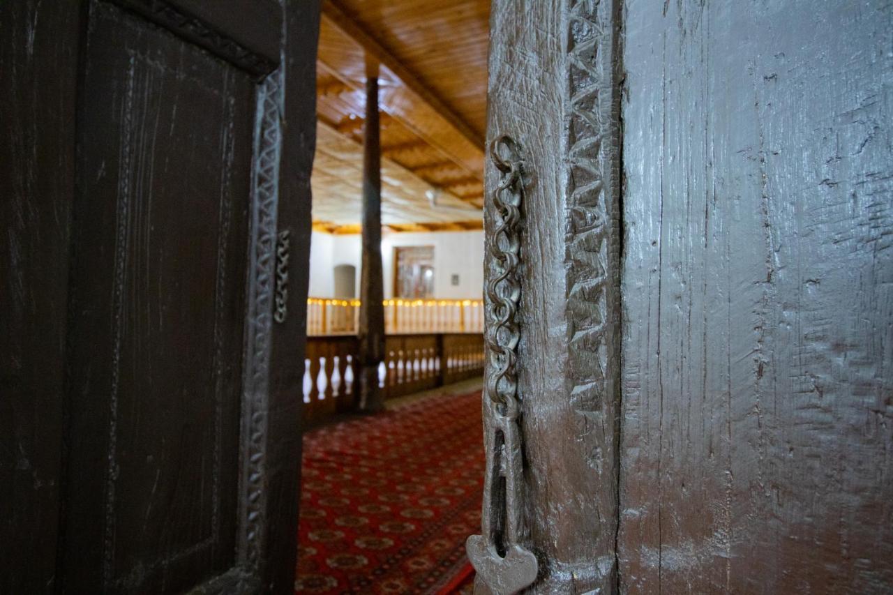 Bukhara Zaringiz Hotel Екстериор снимка