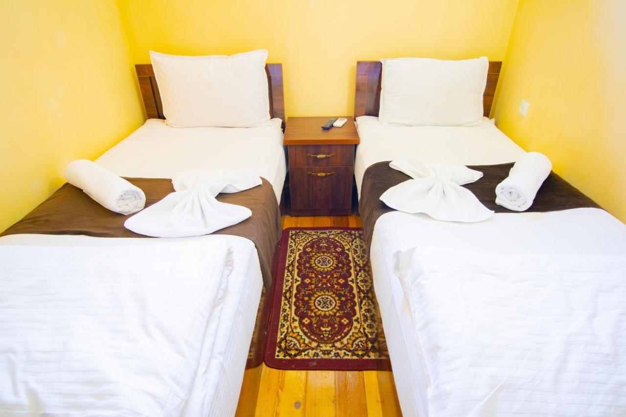 Bukhara Zaringiz Hotel Екстериор снимка