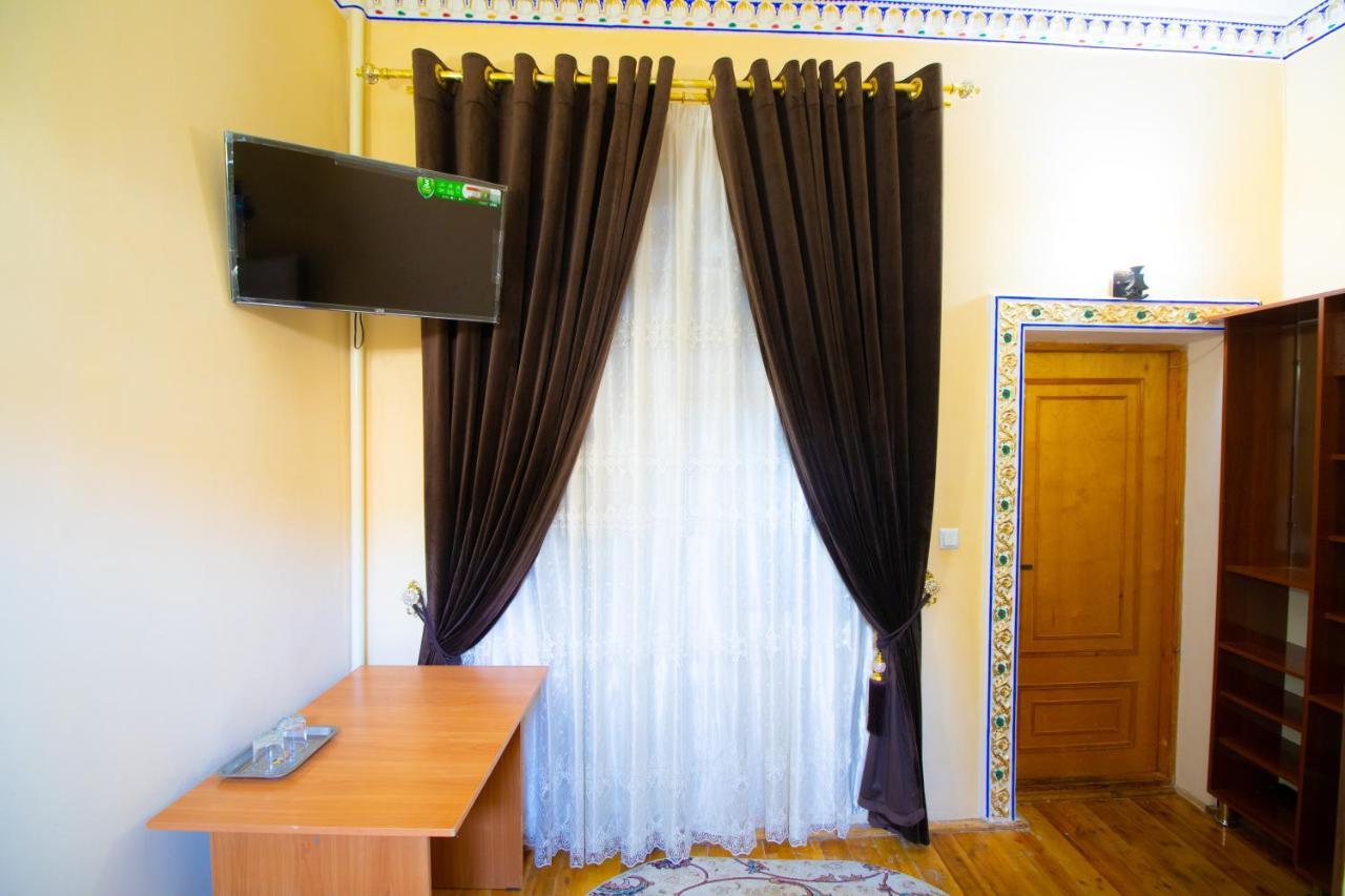 Bukhara Zaringiz Hotel Екстериор снимка